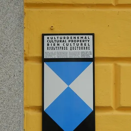 Hotel-garni Goldenes Kreuz 3*